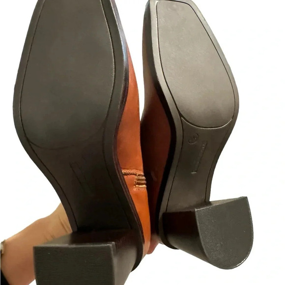 ✨ Marc Fisher Brown Leather Dairey Ankle Boots Women’s Size 6 Block Heel Zip ✨ - Picture 5 of 6